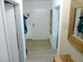 Wohnungsflur - 3 Zimmer Terrassenwohnung zur Miete in Neu Wulmstorf