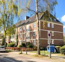 Kiel nahe UKSH - vermietete 2-Zimmer-ETW mit zusätzlichem Studentenzimmer im Dachgeschoss