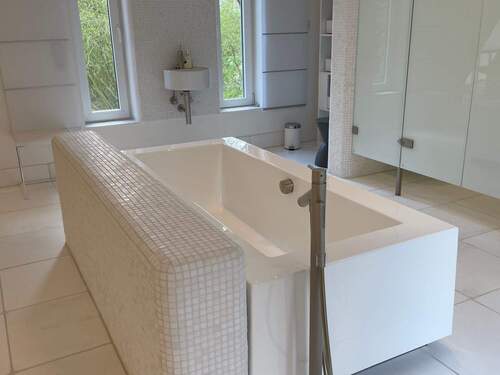 Badewanne im 1. Obergeschoss - 
