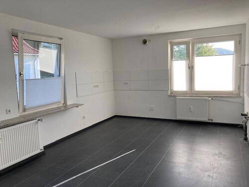 Küche mit Eßplatz - 