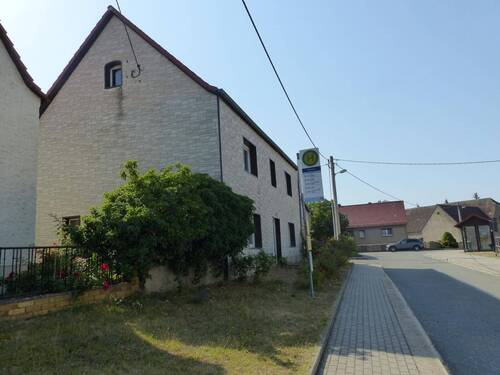 Seitenansicht - 4 Zimmer Einfamilienhaus in Cavertitz OT Schirmenitz