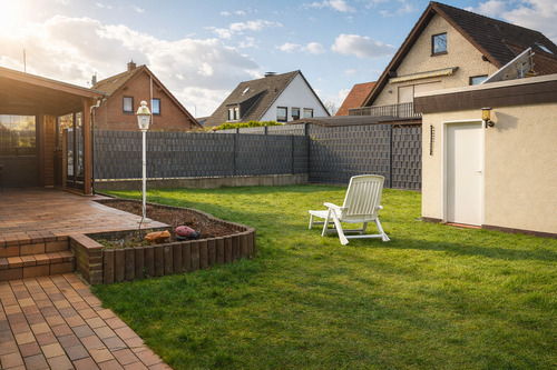 Gartenbereich - 6 Zimmer Mehrfamilienhaus, Wohnhaus in Menden