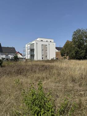 H - Blick vom Feld-Wanderweg - 