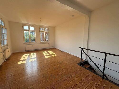 2.jpg - PROVISIONSFREIES CHARMANTES MAISONETTEBÜRO MIT WASSERBLICK IM 1.OG