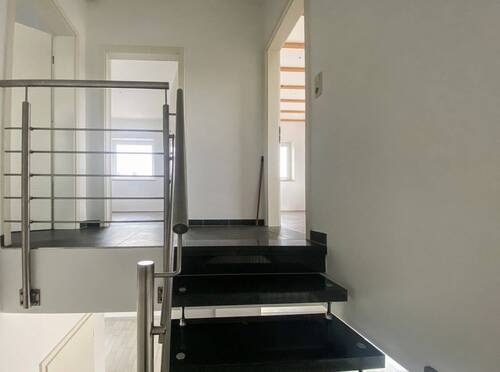 Treppenbereich zum Dachgeschoss - 