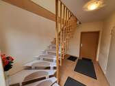 Eingang / Treppenhaus - 