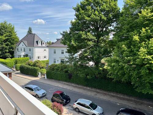 Ausblick - 2 Zimmer Etagenwohnung zum Kaufen in Hamburg