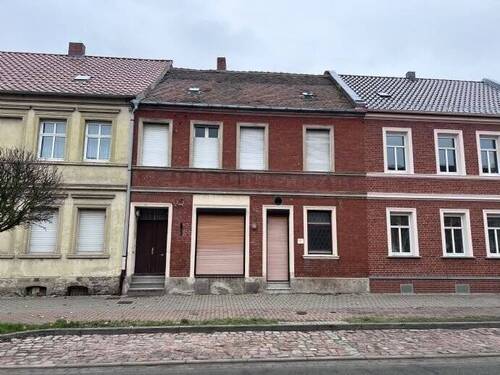 Bild 5 - Reihenmittelhaus in guter Lage mit Potenzial