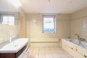 Badezimmer 1 EG - 