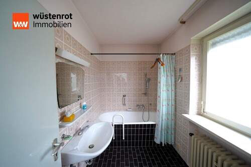Bad EG 3 Zimmer - 