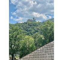 Im Herzen von Bernkastel - Kues !!! Modernes wohnen mit Burgblick !!! Zum 01.03.2026 !!! - Bernkastel-Kues