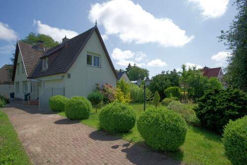 Garten mit Westansicht - 