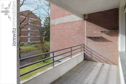002 - Balkon - 3 Zimmer Etagenwohnung zur Miete in Bielefeld / Senne