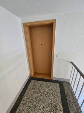 Wohnungseingang - Etagenwohnung mit 46,70 m&sup2; in Gera zur Miete