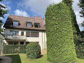 Ansicht Aussen mit Garten - 