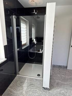 Badezimmer OG - Ansicht II - 