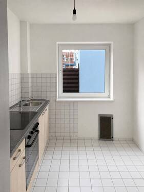 0356 Küche - Wohnung mit Wohnberechtigungsschein in Kellinghusen! 3 Zimmer mit PKW Stellplatz in zentraler Lage