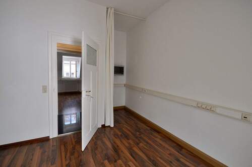 Raum 2 - 