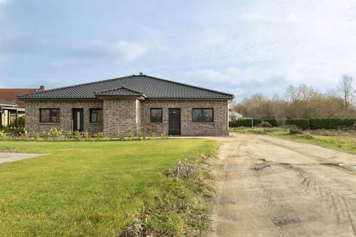 Ansicht - RESERVIERT Neubau-Traum: Rechte Doppelhaushälfte mit Terrasse und Garten