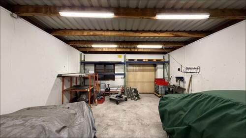 Garage - 