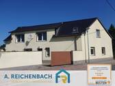 Straßenansicht - Einfamilienhaus mit großem Grundstück und vielfältigen Nutzungsmöglichkeiten in Laußig zu verkaufen! Ab mtl. 594,75 EUR!