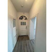 Altbauwohnung mit 3 Zimmern zentral in Krefeld..