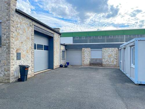 Außenansicht - Halle in Isernhagen / Altwarmbüchen