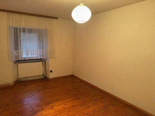 Zimmer - Reihenmittelhaus mit 140,00 m² in Morbach-Haag zum Kaufen