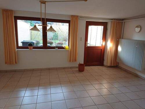 wohnähnlich ausgebauter Abstellraum im KG - 