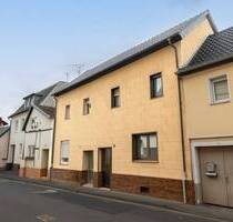 Charme trifft Chancen - Historisches Zuhause mit Zukunft in Bornheim-Roisdorf - Bornheim / Roisdorf