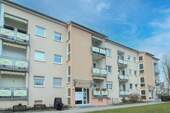 Außenansicht - Helle 3-Zimmer-Wohnung mit zwei Balkonen - sofort bezugsbereit