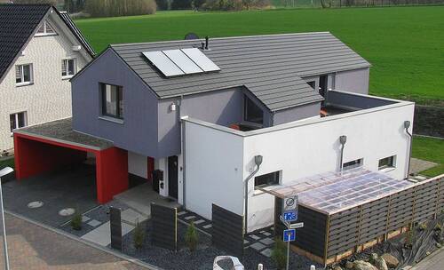 Bild 1 - Architektenhaus in kubischer Form mit Deisterblick in Toplage von Barsinghausen -von Privat-
