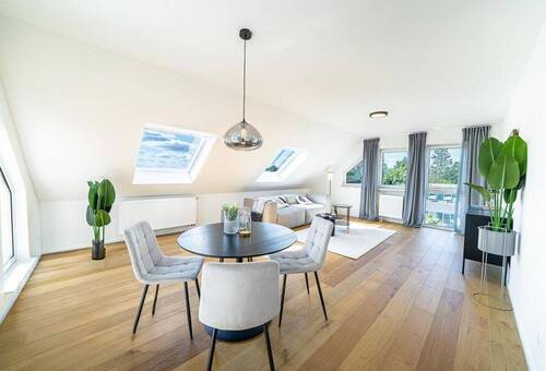 WOHNZIMMER - 3 Zimmer Etagenwohnung zum Kaufen in Offenbach am Main