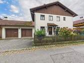 Straßenansicht - 6 Zimmer Einfamilienhaus zum Kaufen in Heldenstein