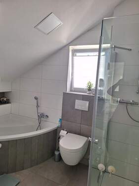 OG rechts Whg 1 (2).jpg - 