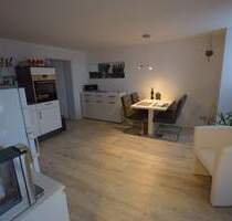 2-Zimmerwohnung mitten in der Stadt - Duschbad & EBK vorhanden ! - Schwerin Paulsstadt