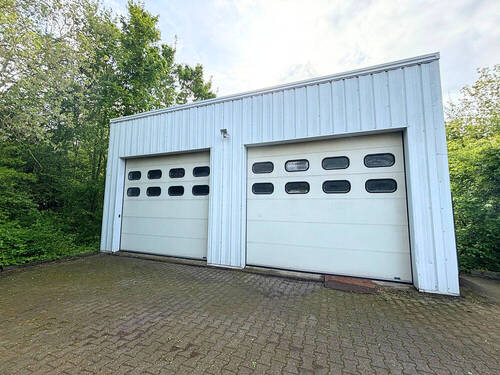 separate LkW-Doppelgarage - 