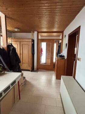 Großer Flur - Einfamilienhaus mit 171,30 m&sup2; in Reinheim zum Kaufen