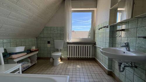 Badezimmer DG - 