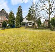 Sanierungsbedürftiges Haus auf großem Grundstück in ruhiger Wohnstraße von Rahlstedt-Oldenfelde - Hamburg