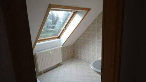 Bad 1 - Etagenwohnung mit 80,00 m&sup2; in Wildenfels zur Miete