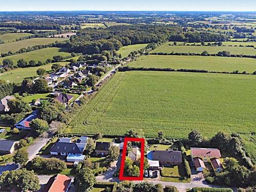 14-2.jpg - Grundstück, bebaut mit einem Lager-Werkstattgebäude sowie einer Garage