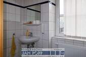 Gemeinschafts-WC im Treppenhaus - 