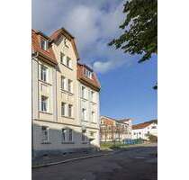 Entwicklungsobjekt mit Substanz - Mehrfamilienhaus in zentraler Lage von Gera