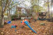 Garten mit Spielplatz - 