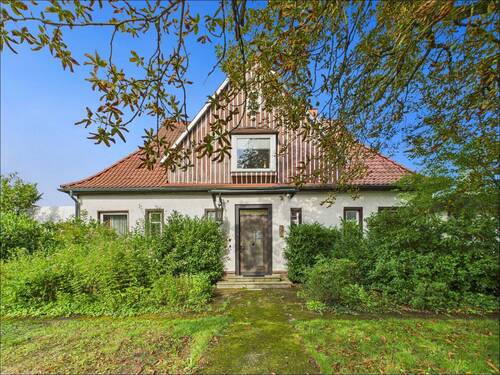 Bestandsfoto - Einfamilienhaus mit 421,60 m&sup2; in Stockstadt am Main zum Kaufen