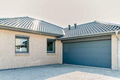 14 Garageneinfahrt - 