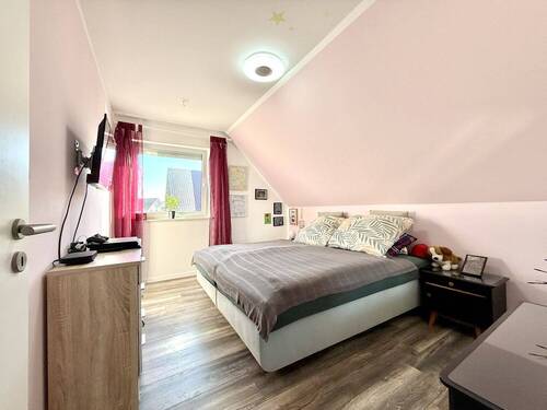 Elternschlafzimmer OG - 