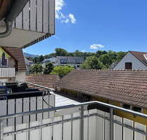 Vollständig renovierte 2-Raum Wohnung mit Balkon in Müllheim