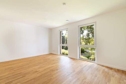 Kinderzimmer mit warmen, hochwertigen Boden - 